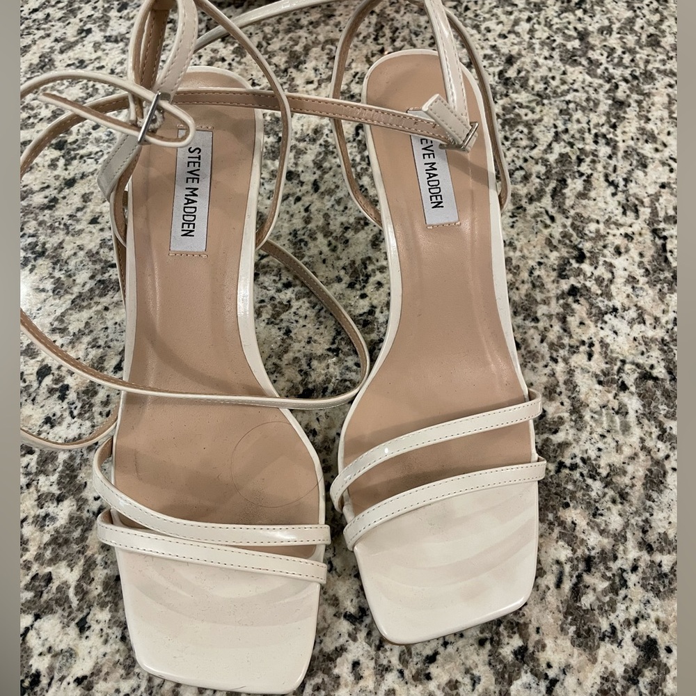 Steve Madden cream heels